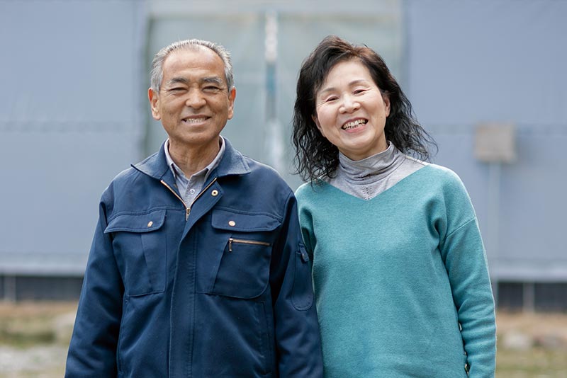 Mr. Sasaki and his wife, Fukiko