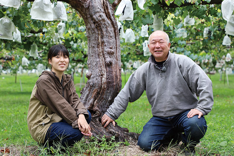 現社長の渡邉さん（右）と奥原さん（左）