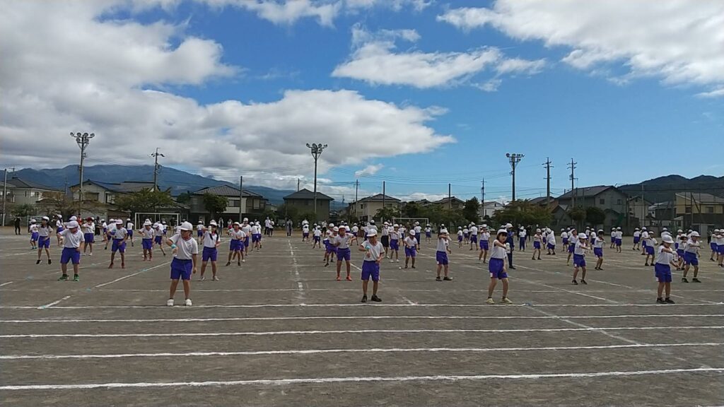 小學生跳舞“ tsutsuken舞蹈”