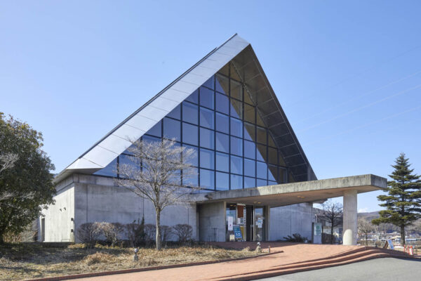 Glass museum "SUWA glass village"